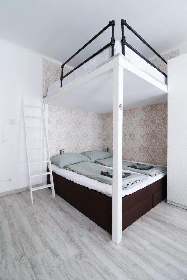 Cozynite Premium Favoriten Apartamento *